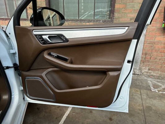 Porsche Macan GTS 3.0 V6 360pk 2016 (69.000 km)