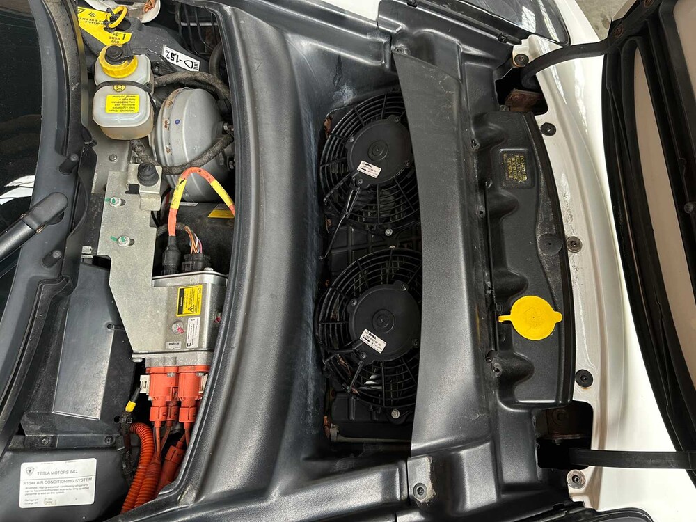 Tesla Roadster 2.0 SIGNATURE EDITION - NR 185 VAN 250 252pk 2010 (Origineel-NL), 15-KZH-4