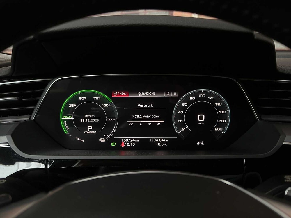 Audi e-tron 50 Quattro Edition 71 kWh 313pk 2020 (Origineel-NL + 1e Eigenaar), J-904-HF