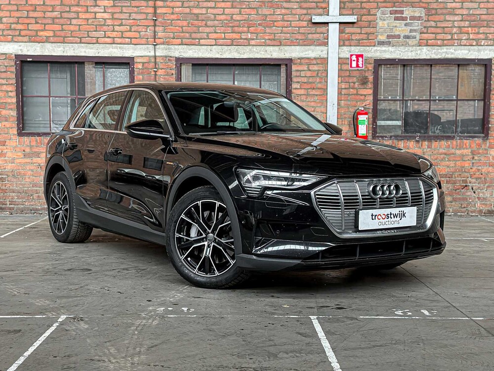 Audi e-tron 50 Quattro Edition 71 kWh 313pk 2020 (Origineel-NL + 1e Eigenaar), J-904-HF