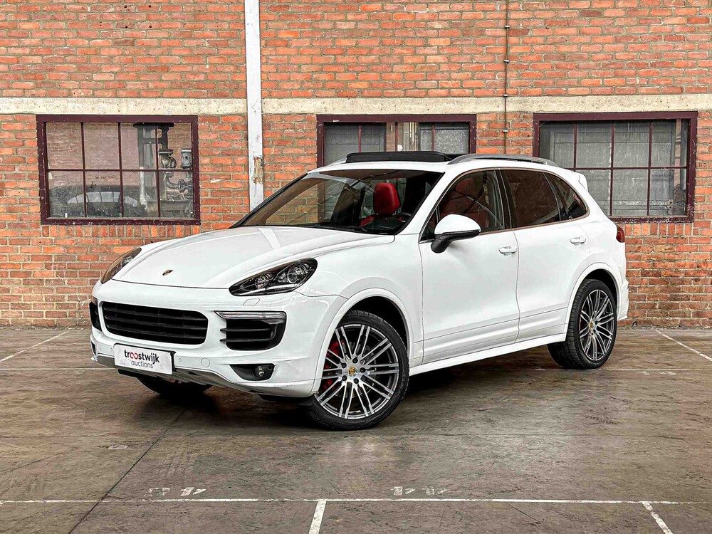 Porsche Cayenne 3.6 V6 300pk 2015