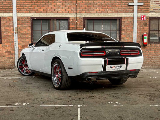 Dodge Challenger SXT 3.6 V6 305PK 2016