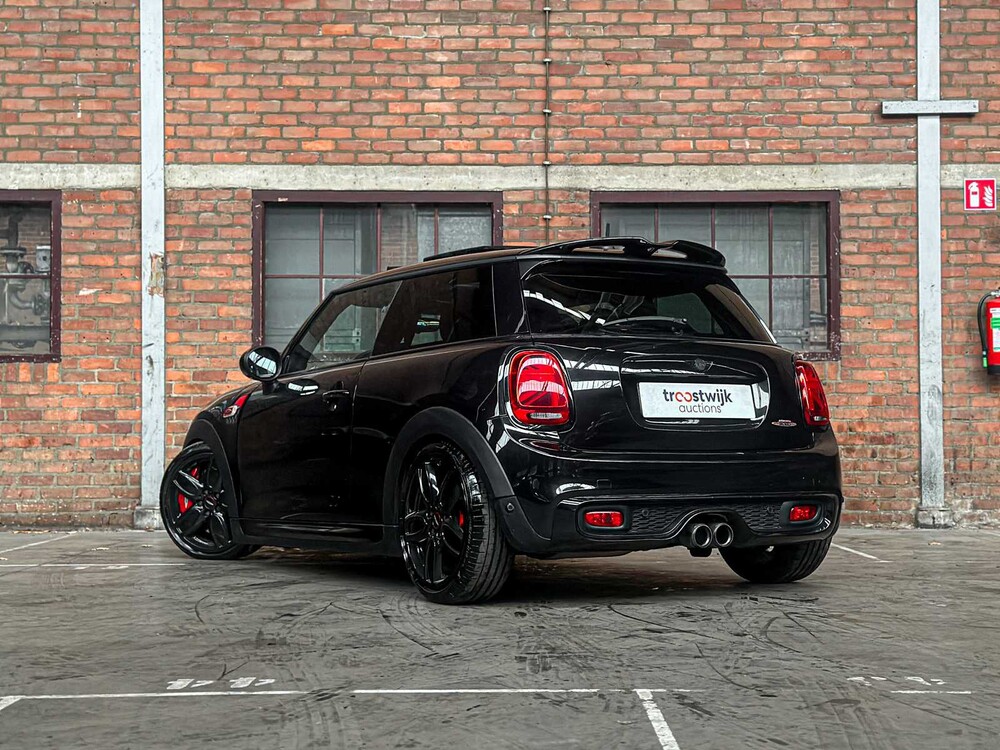 Mini Cooper S 2.0 JCW 400pk 2014 (Origineel-NL), 3-XDD-09