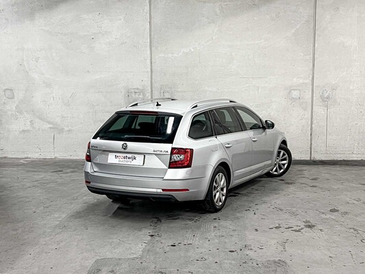 Skoda Octavia Combi 1.6 TDI Clever ed. 116PS 2018 (Original-NL), XD-037-P