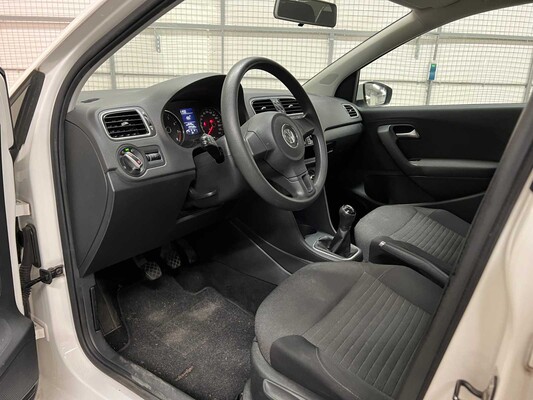 Volkswagen Polo 1.2 TSI BlM. Edition 90PS 2013 (Original-NL), 1-SLZ-53