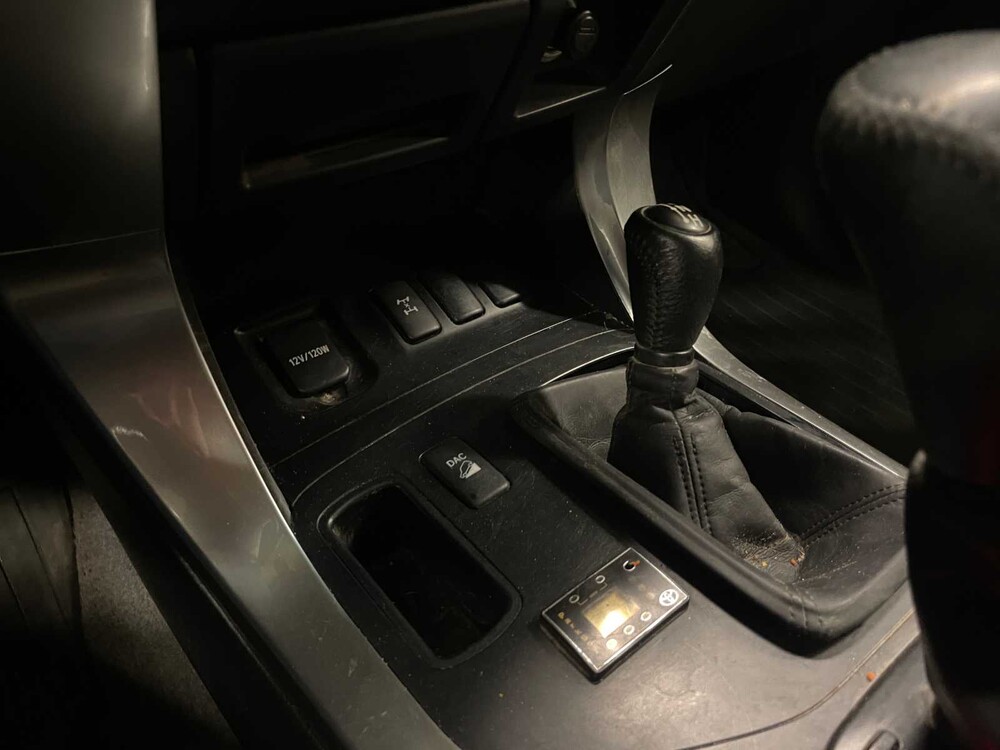 Toyota Land Cruiser 3.0 D-4D LX Bl.Van 163PS 2003, VG-162-N