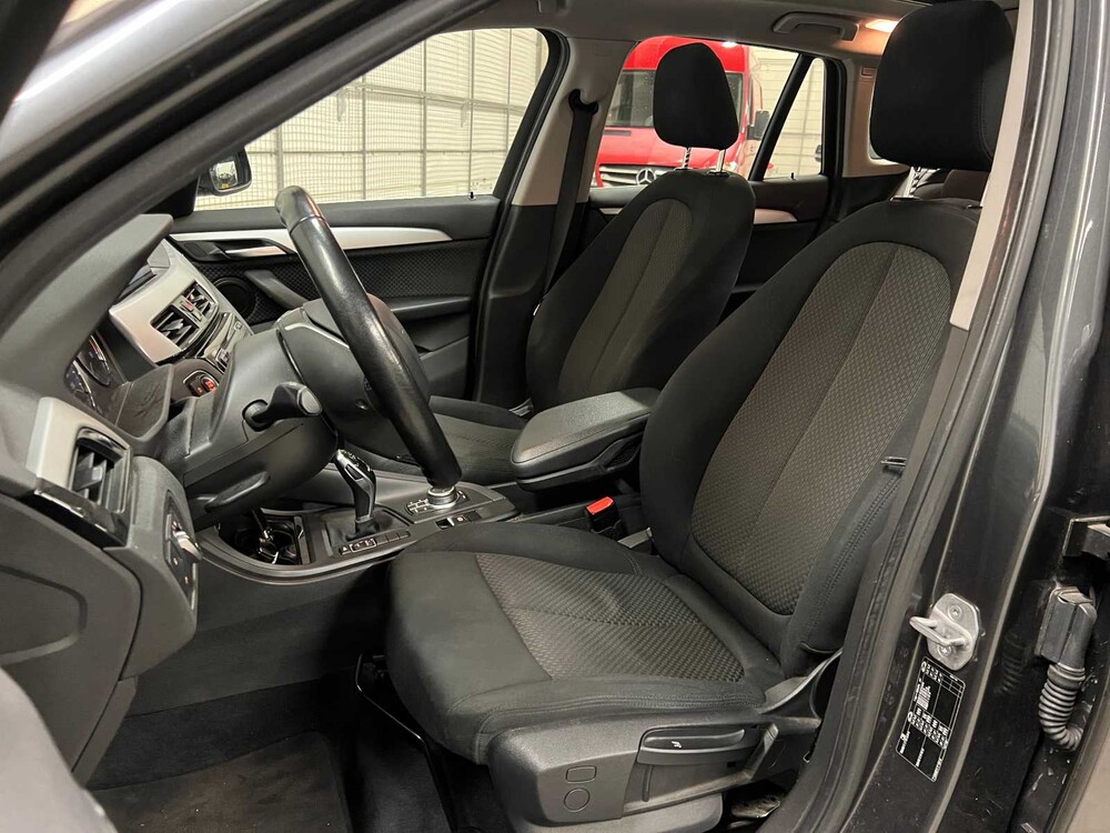 BMW X1 sDrive16d Executive 116pk 2018 (Origineel-NL+1e eigenaar), TL-644-V