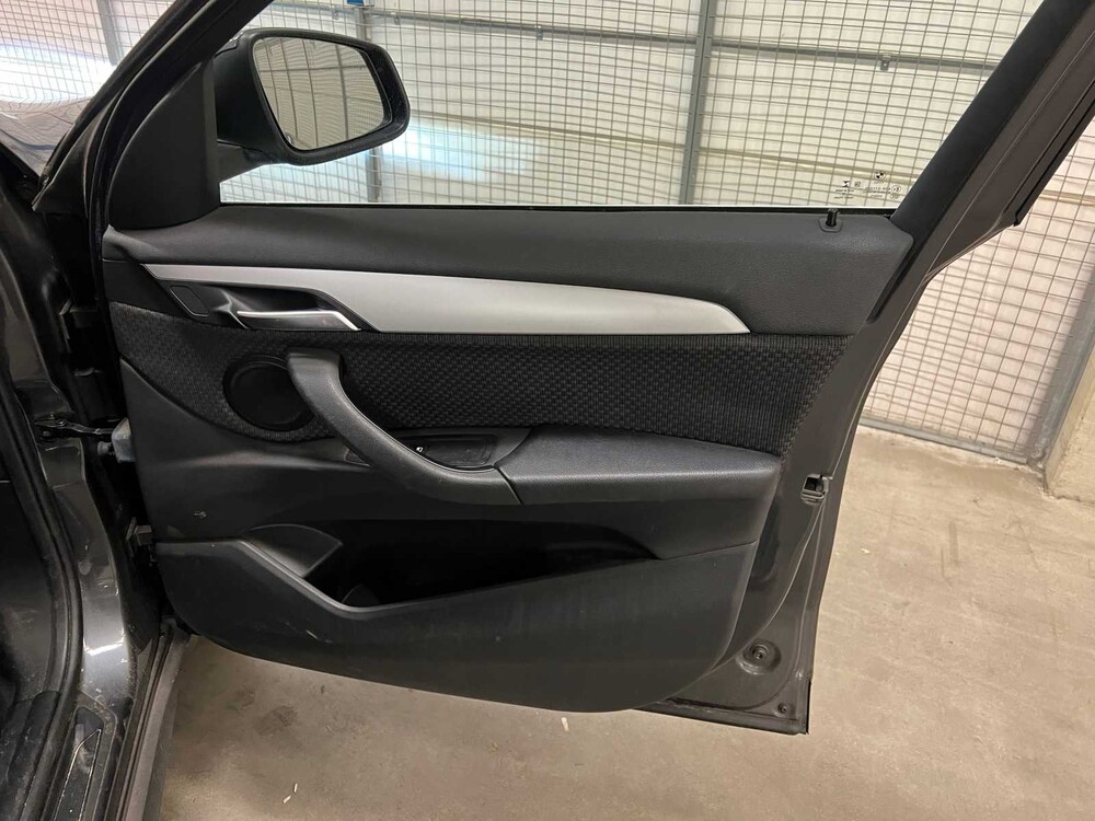 BMW X1 sDrive16d Executive 116pk 2018 (Origineel-NL+1e eigenaar), TL-644-V