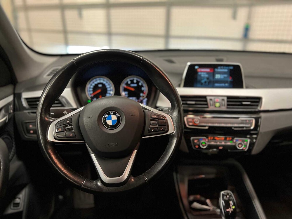 BMW X1 sDrive16d Executive 116pk 2018 (Origineel-NL+1e eigenaar), TL-644-V