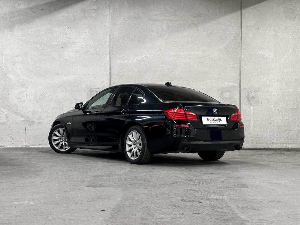 BMW 535i High Executive M Sport 306PS 2013 5er, S-184-HK