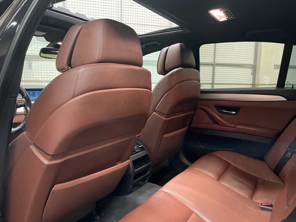 BMW 535i High Executive M Sport 306PS 2013 5er, S-184-HK