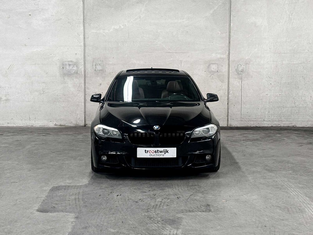 BMW 535i High Executive M Sport 306PS 2013 5er, S-184-HK
