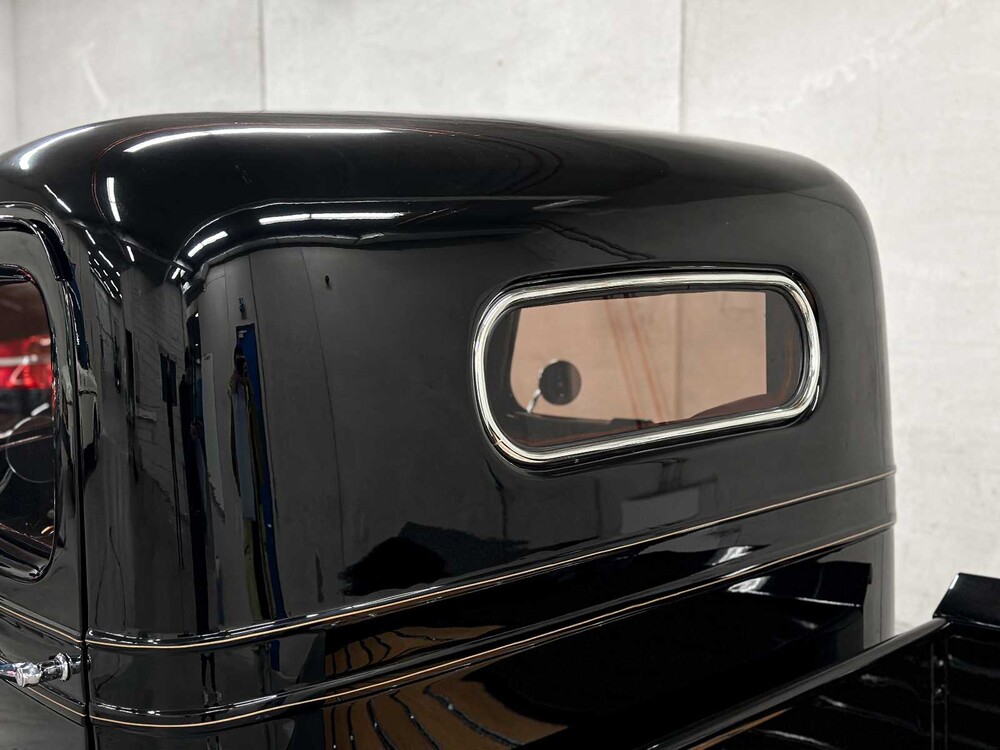 Chevrolet Pickup V8 (Resto-Mod) 290PS 1936 -Chevrolet 350 C.I.D. Langer Motor-, BE-61-70