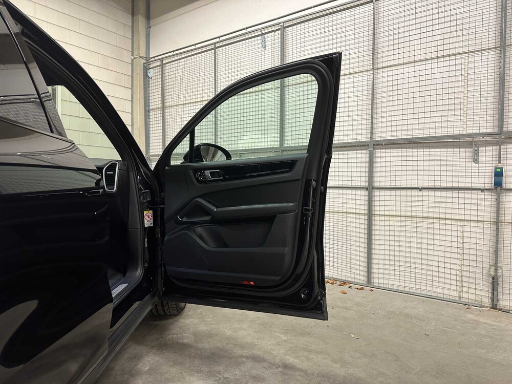 Porsche Cayenne 3.0 V6 340PS 2018, G-891-DS