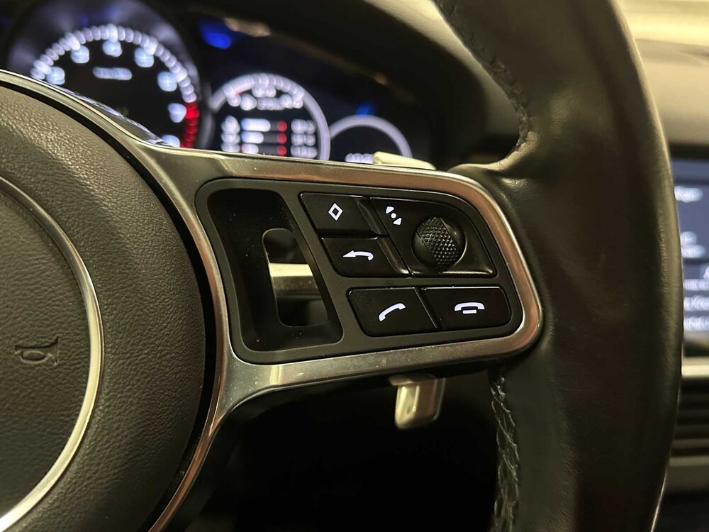 Porsche Cayenne 3.0 V6 340PS 2018, G-891-DS