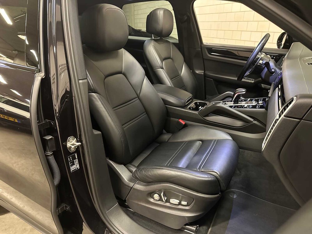 Porsche Cayenne 3.0 V6 340PS 2018, G-891-DS