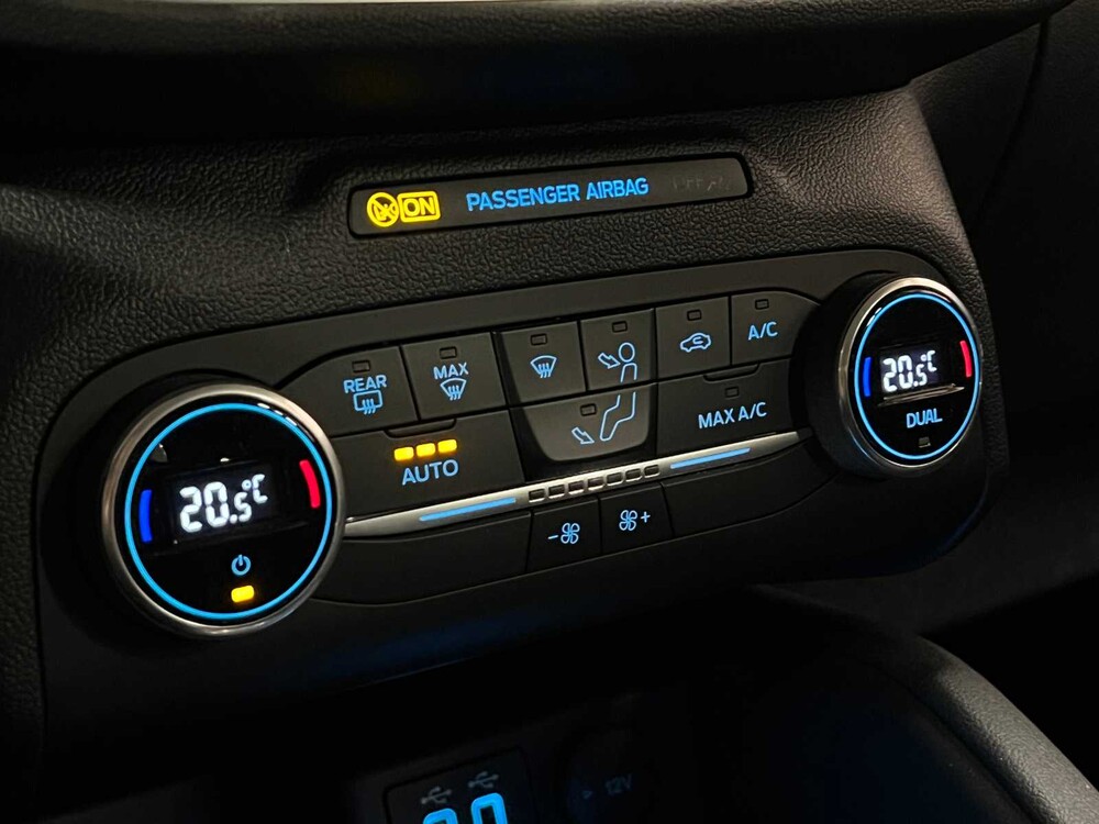 Ford Kuga 2.5 PHEV Titan 152PS 2021 (Original-NL), L-982-HN