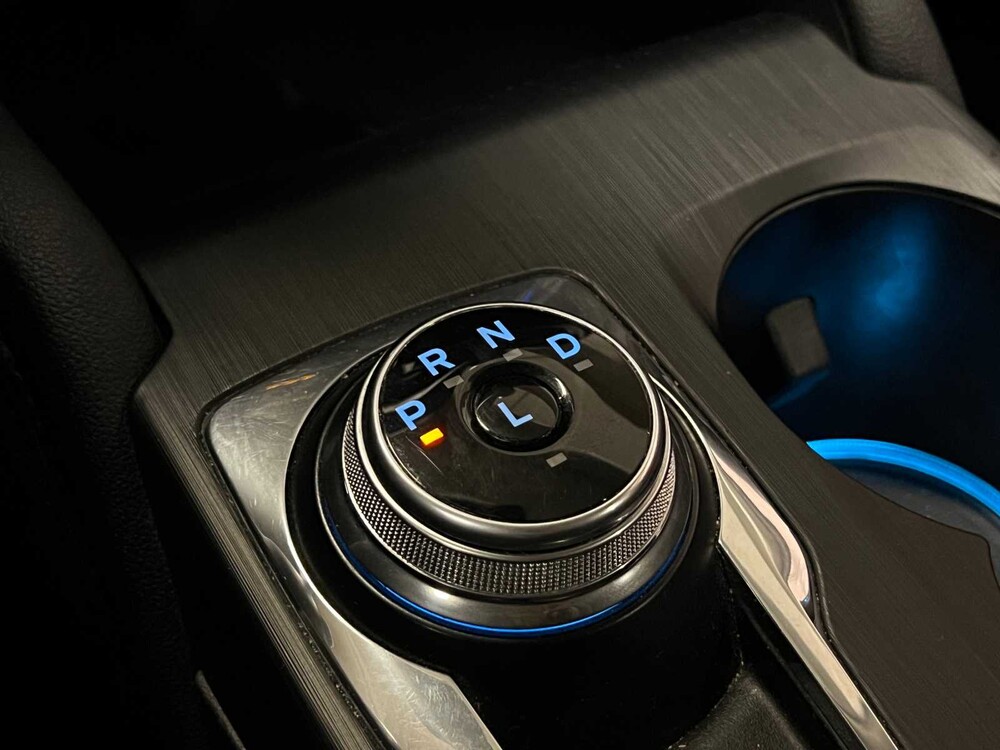 Ford Kuga 2.5 PHEV Titan 152PS 2021 (Original-NL), L-982-HN