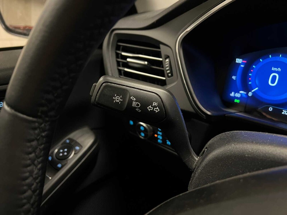 Ford Kuga 2.5 PHEV Titan 152PS 2021 (Original-NL), L-982-HN