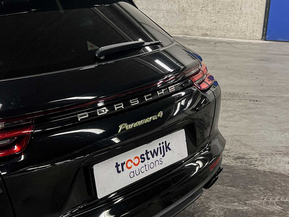 Porsche Panamera Sport Turismo 4 E-Hybrid 2.9 V6 Sport-Chrono 462PS 2019 FACELIFT, N-749-HR