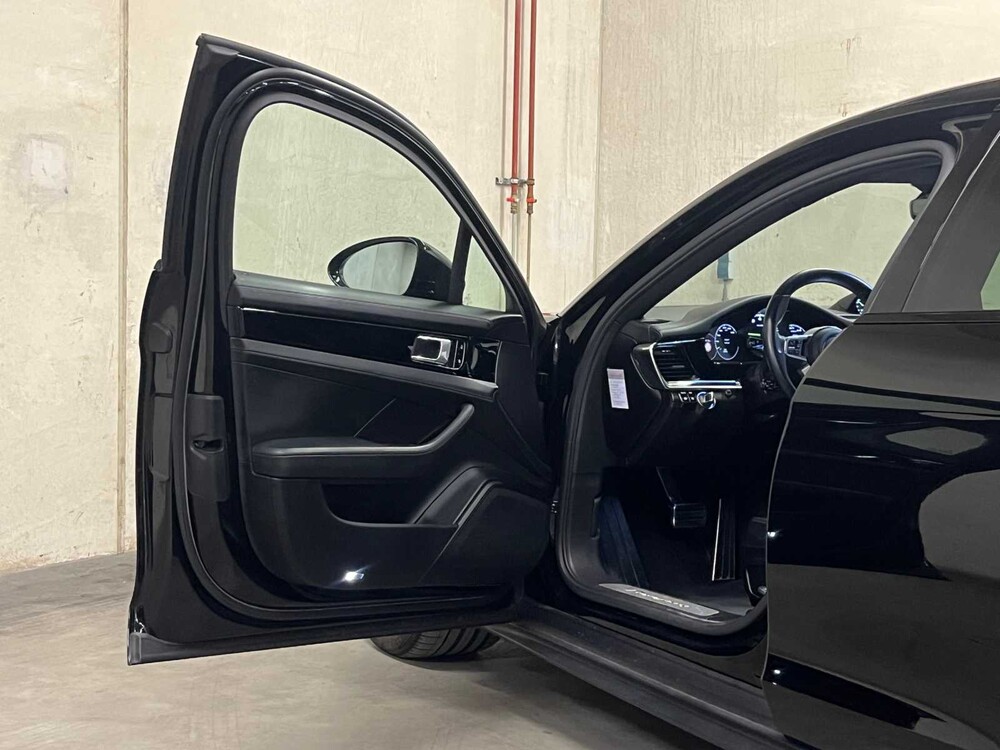 Porsche Panamera Sport Turismo 4 E-Hybrid 2.9 V6 Sport-Chrono 462PS 2019 FACELIFT, N-749-HR