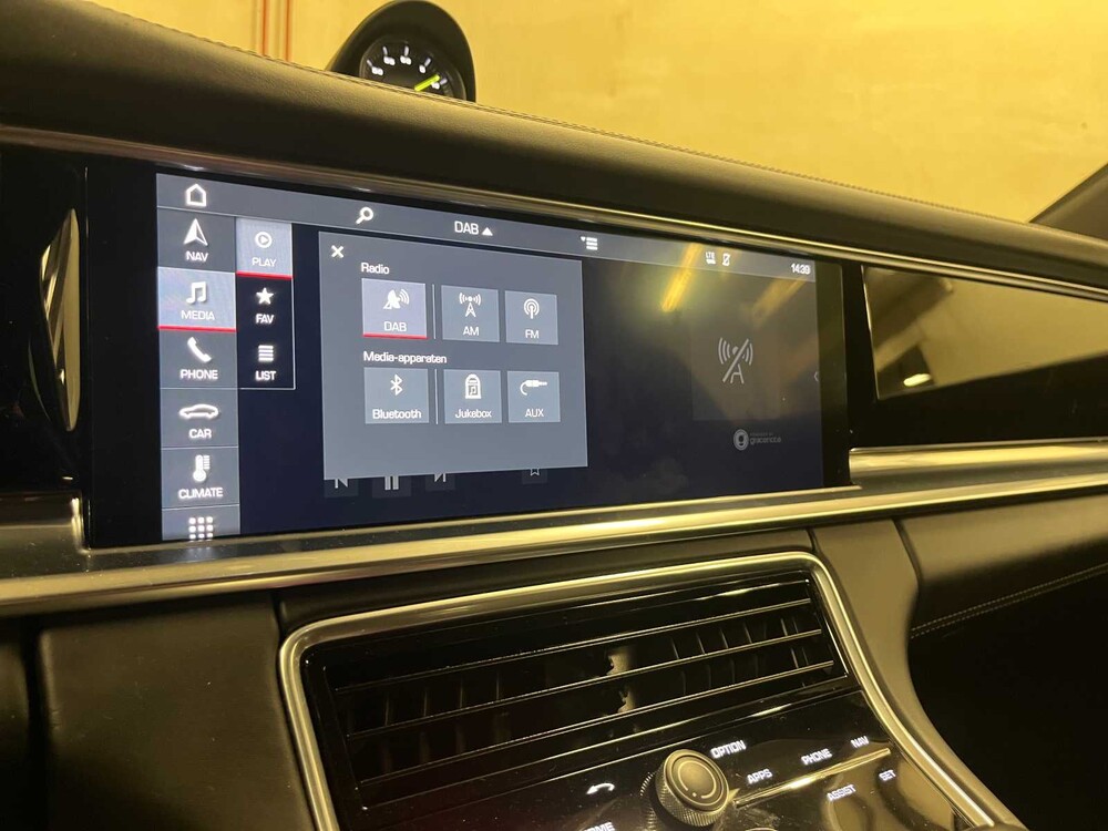 Porsche Panamera Sport Turismo 4 E-Hybrid 2.9 V6 Sport-Chrono 462PS 2019 FACELIFT, N-749-HR