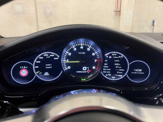 Porsche Panamera Sport Turismo 4 E-Hybrid 2.9 V6 Sport-Chrono 462pk 2019 FACELIFT, N-749-HR