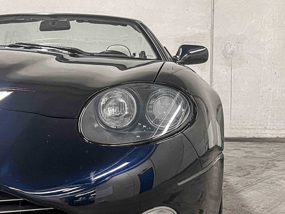 Aston Martin DB7 Volante 5.9 V12 Vantage 416PS 2002 (Original-NL) Cabrio, 88-JL-PX Youngtimer