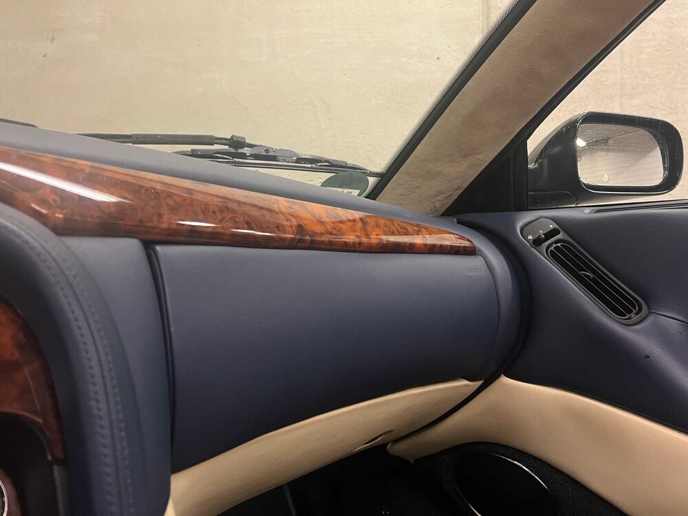 Aston Martin DB7 Volante 5.9 V12 Vantage 416PS 2002 (Original-NL) Cabrio, 88-JL-PX Youngtimer