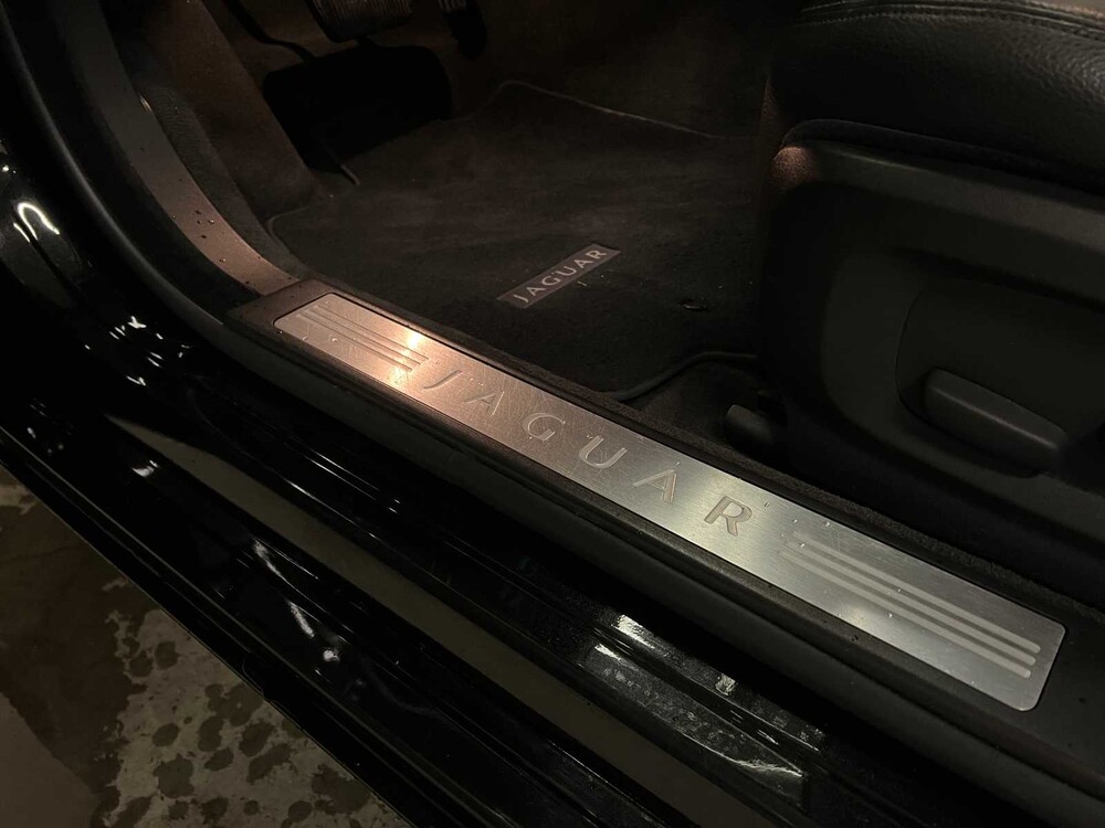 Jaguar XF 3.0 V6 Premium Luxury 238pk 2008 (Origineel-NL), 29-GLD-7