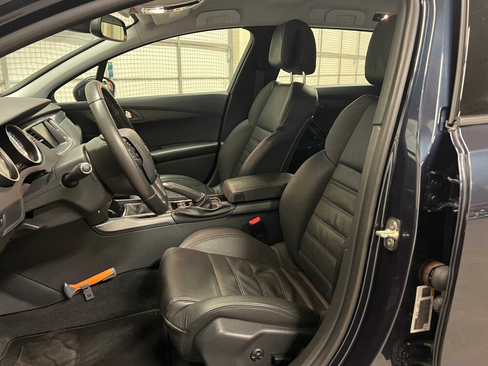 Peugeot 508 SW 1.6 e-THP Active 165pk 2016 (Origineel-NL), KL-586-H