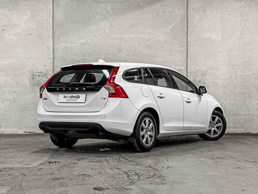 Volvo V60 1.6 T3 Kinetic 150hp 2011 (Original-NL), 36-PGK-5