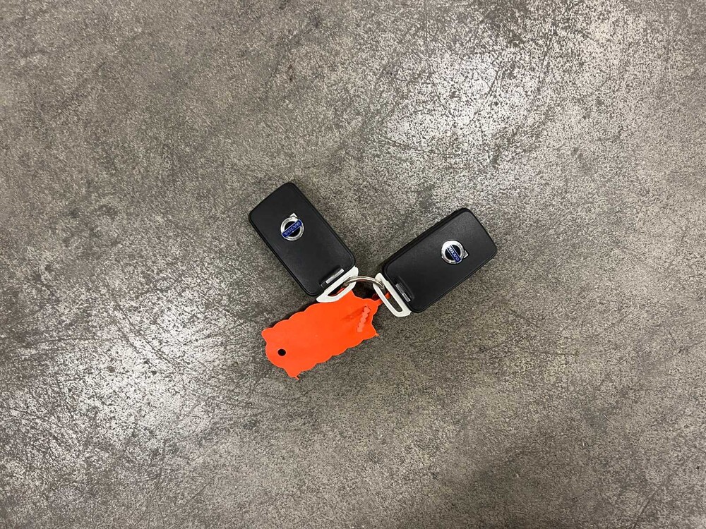 Volvo V60 1.6 D2 Summum 114pk 2013 (Origineel-NL), SX-575-L