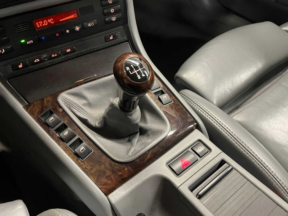 BMW 318Ci Executive Cabriolet 143pk 2002 3ER RHEIE 3-serie, 61-JS-FS