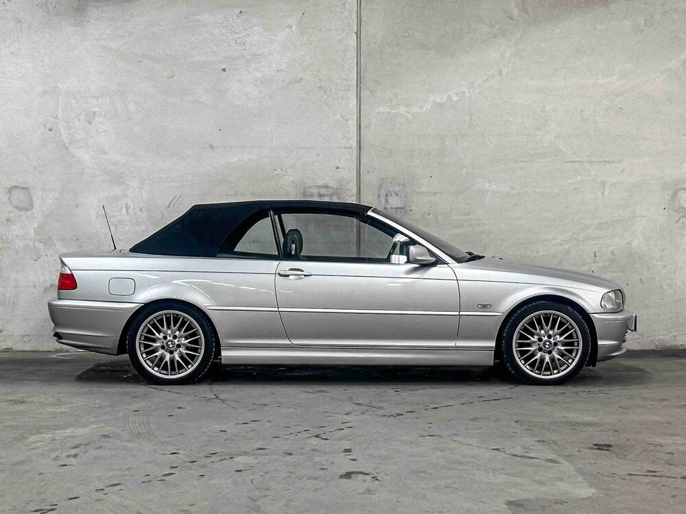 BMW 318Ci Executive Cabriolet 143pk 2002 3ER RHEIE 3-serie, 61-JS-FS