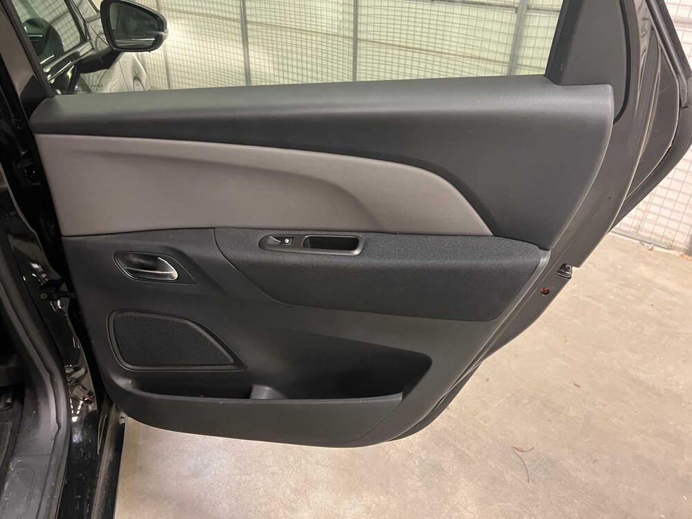 Citroen C4 Picasso 1.2 PT Selection 131pk 2018 (Origineel-NL), SP-541-L