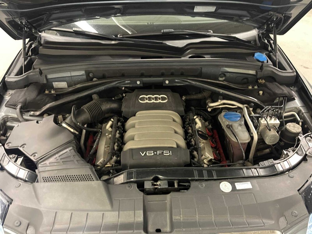 Audi Q5 3.2 FSI V6 Quattro S-line 271pk 2011, 52-XXH-7
