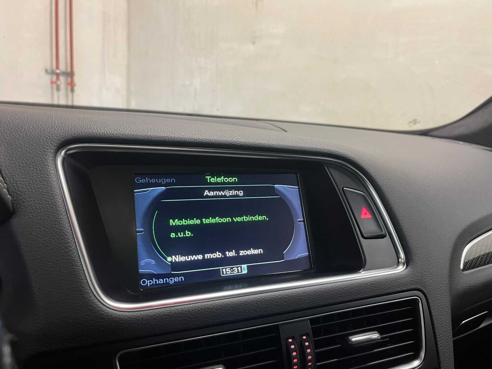 Audi Q5 3.2 FSI V6 Quattro S-line 271pk 2011, 52-XXH-7