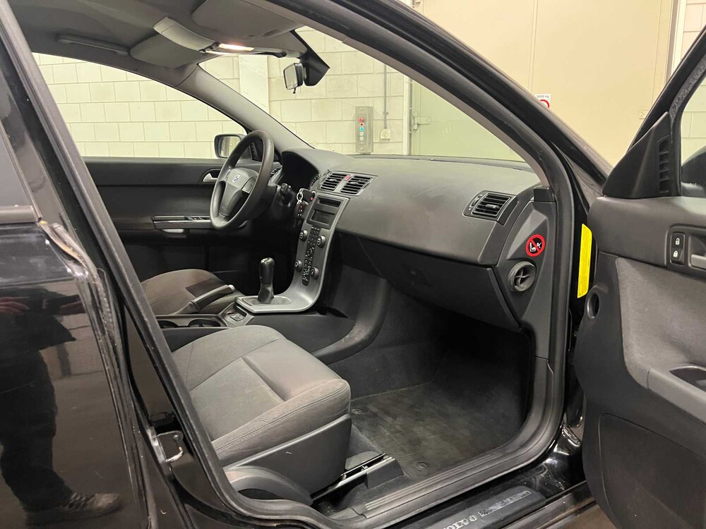 Volvo V50 1.8 125pk 2005 (Origineel-NL), 23-RX-RP