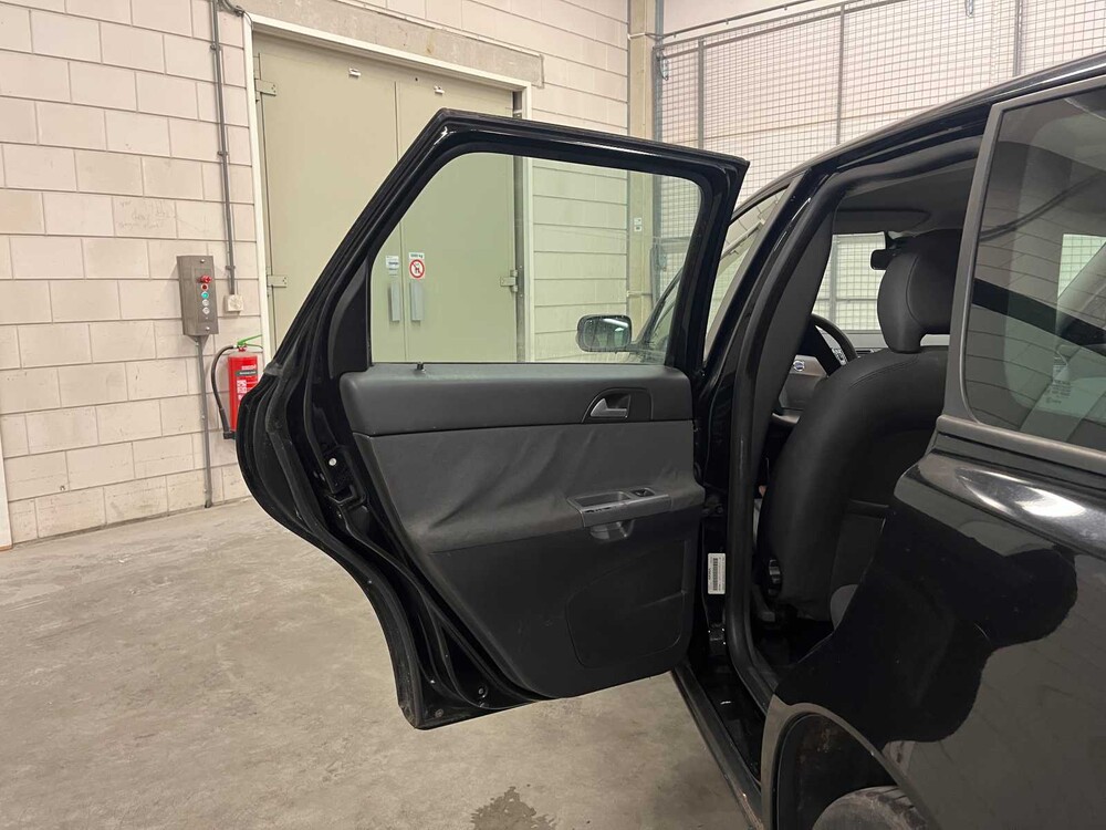 Volvo V50 1.8 125pk 2005 (Origineel-NL), 23-RX-RP