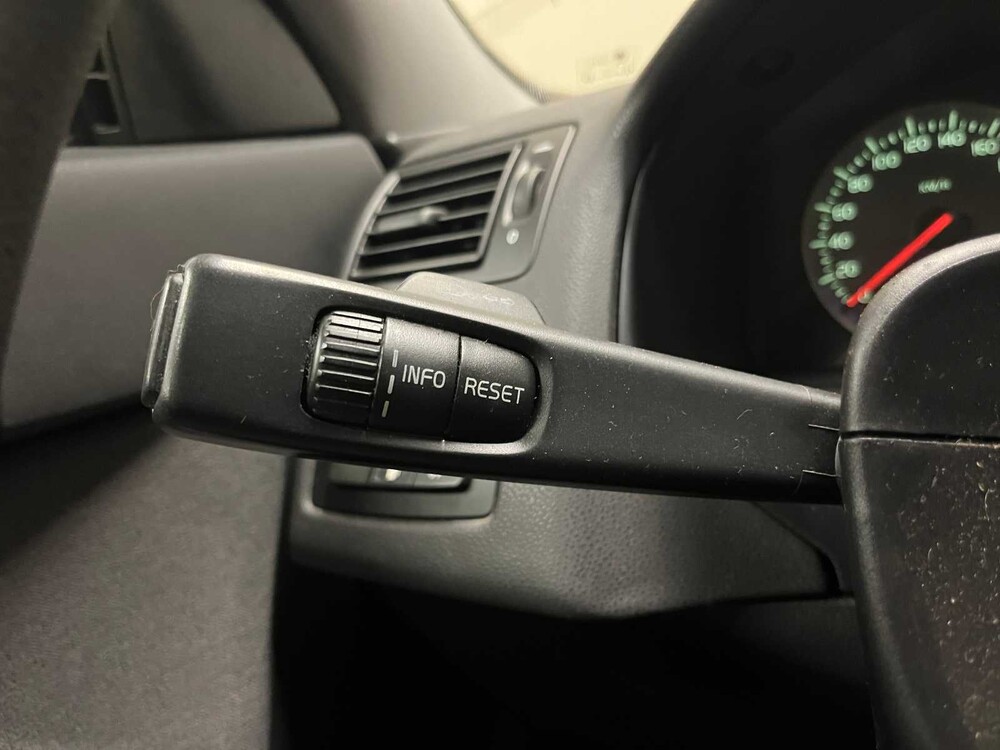 Volvo V50 1.8 125pk 2005 (Origineel-NL), 23-RX-RP