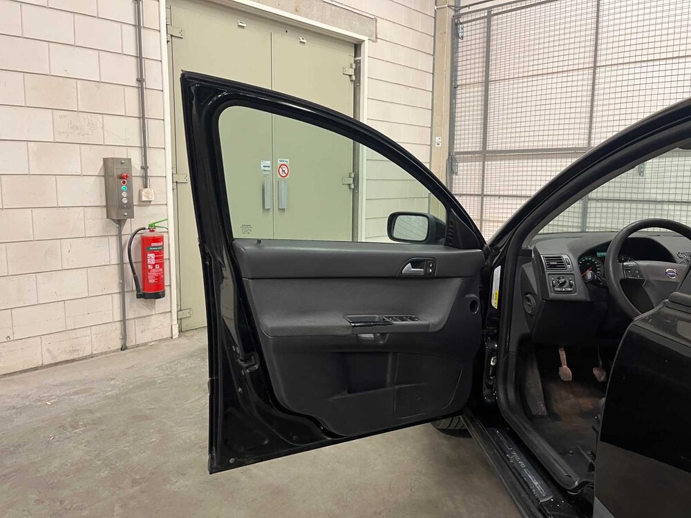 Volvo V50 1.8 125pk 2005 (Origineel-NL), 23-RX-RP