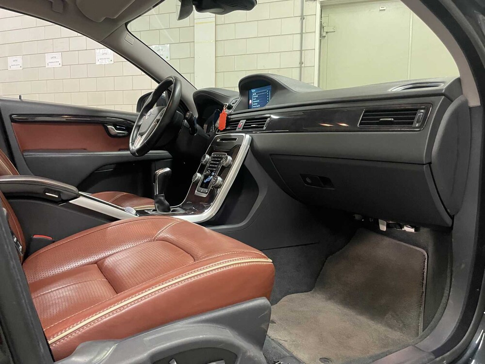 Volvo V70 2.0 D3 Inscription 150pk 2017 (Origineel-NL), NB-844-H