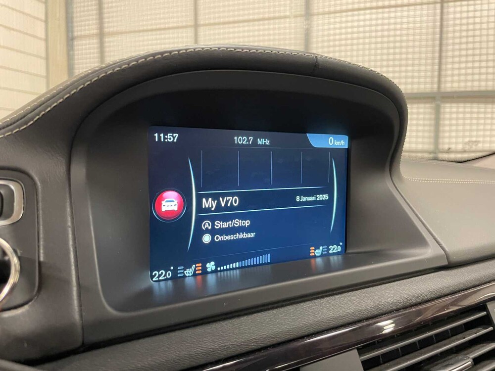 Volvo V70 2.0 D3 Inscription 150pk 2017 (Origineel-NL), NB-844-H