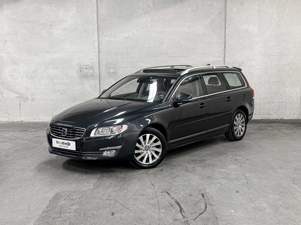 Volvo V70 2.0 D3 Inscription 150pk 2017 (Origineel-NL), NB-844-H