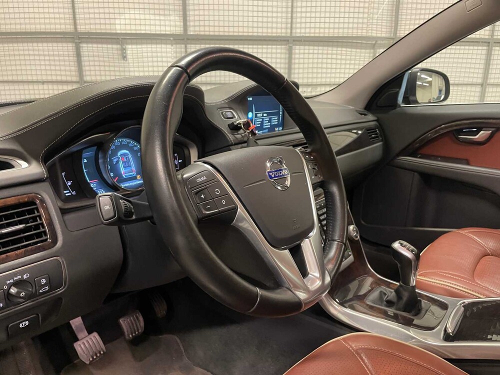 Volvo V70 2.0 D3 Inscription 150pk 2017 (Origineel-NL), NB-844-H