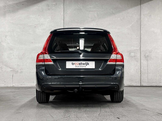 Volvo V70 2.0 D3 Inscription 150hp 2017 (Original-NL), NB-844-H