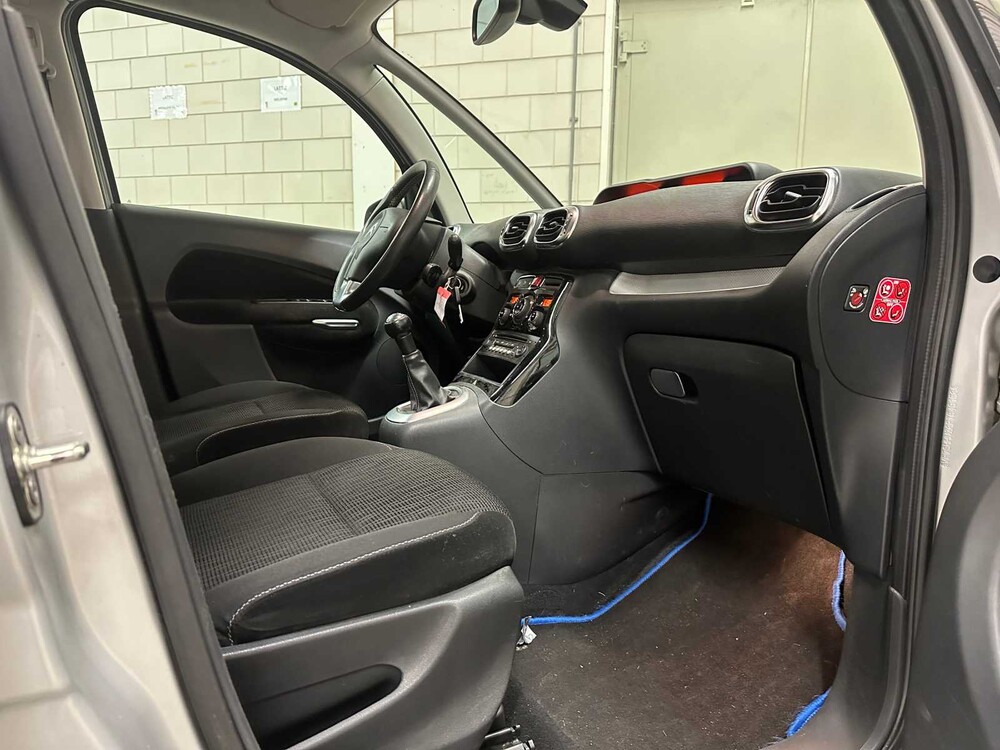 Citroen C3 Picasso 1.2 PureT Exclusive 110pk 2015 (Origineel-NL), 9-ZSZ-92