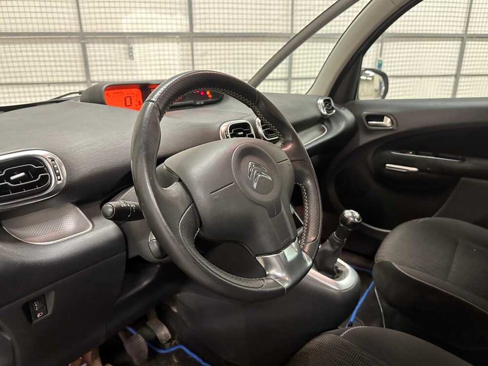 Citroen C3 Picasso 1.2 PureT Exclusive 110pk 2015 (Origineel-NL), 9-ZSZ-92