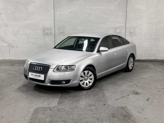 Audi A6 Saloon 2.4 Pro Line 177hp 2004 (Original-NL), 03-PP-XT